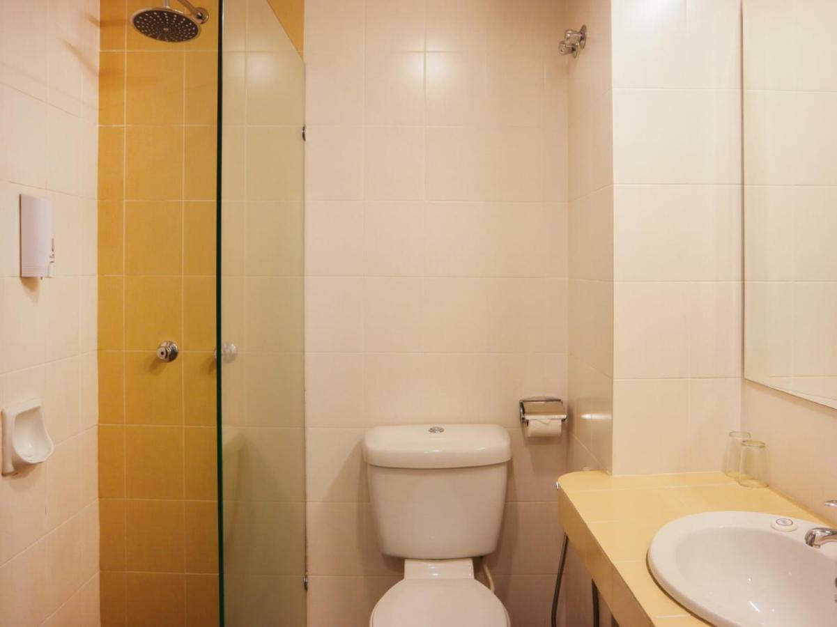 Oyo 232 The Suraya Hotel Kuantan Extérieur photo