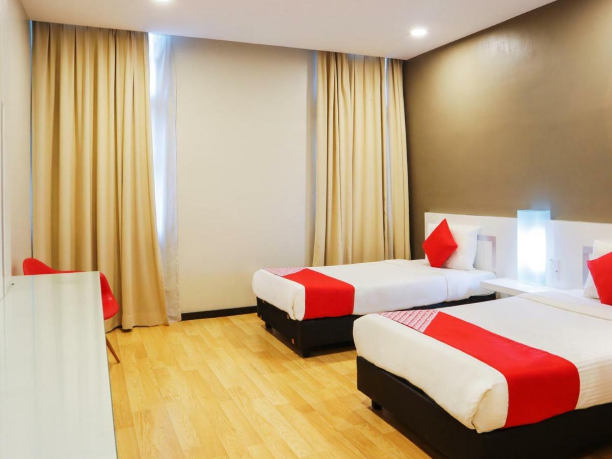 Oyo 232 The Suraya Hotel Kuantan Extérieur photo