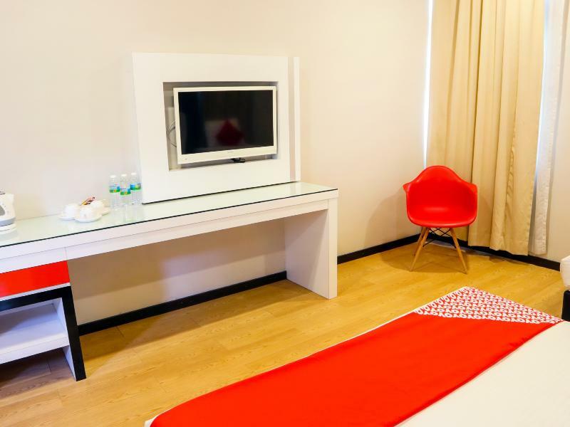 Oyo 232 The Suraya Hotel Kuantan Extérieur photo